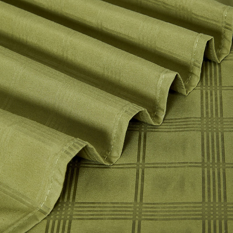 High-quality soft 4pcs bedding set, 100% Polyester, Plaid style
