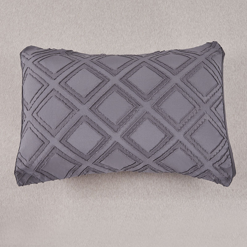 3 Piece Queen Bed Set All Season Luxury Breathable Microfiber Bedding Collection Cozy Comforter Set Soft Washable Geometric Pattern Grey Tufted with Shams
