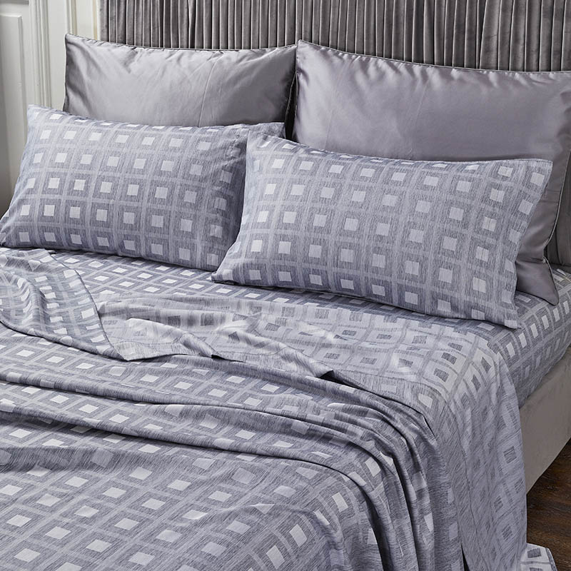 Plain dyed jacquard  queen size polyester fabric bed sheet set