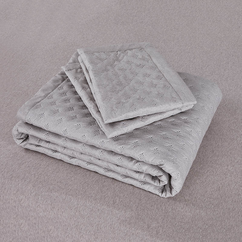 3pc Ultrasonic Embossed Solid Microfiber  Quilt Sets