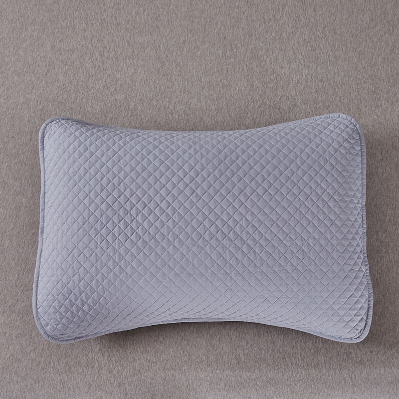 Solid color Light Grey Microfiber 3 Piece Coverlet Set Ultra Soft Luxurious Lightweight All Season Diamond Stitched
