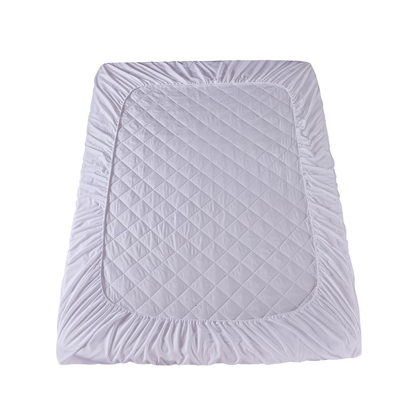 Quilted Fitted Style Waterproof  Mattress Pad & Cover