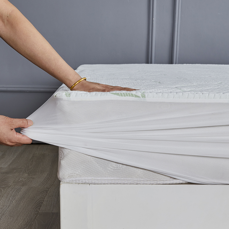 Bamboo Jacquard Fabric Hypoallergenic Waterproof Mattress Protector for Amazon