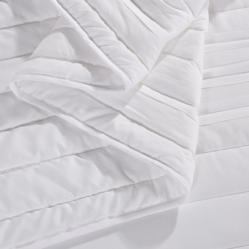 Handmade Quilted Frill Design Bedspread Set