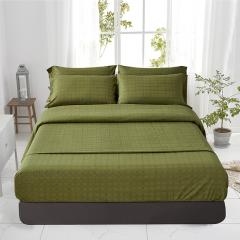 High-quality soft 4pcs bedding set, 100% Polyester, Plaid style